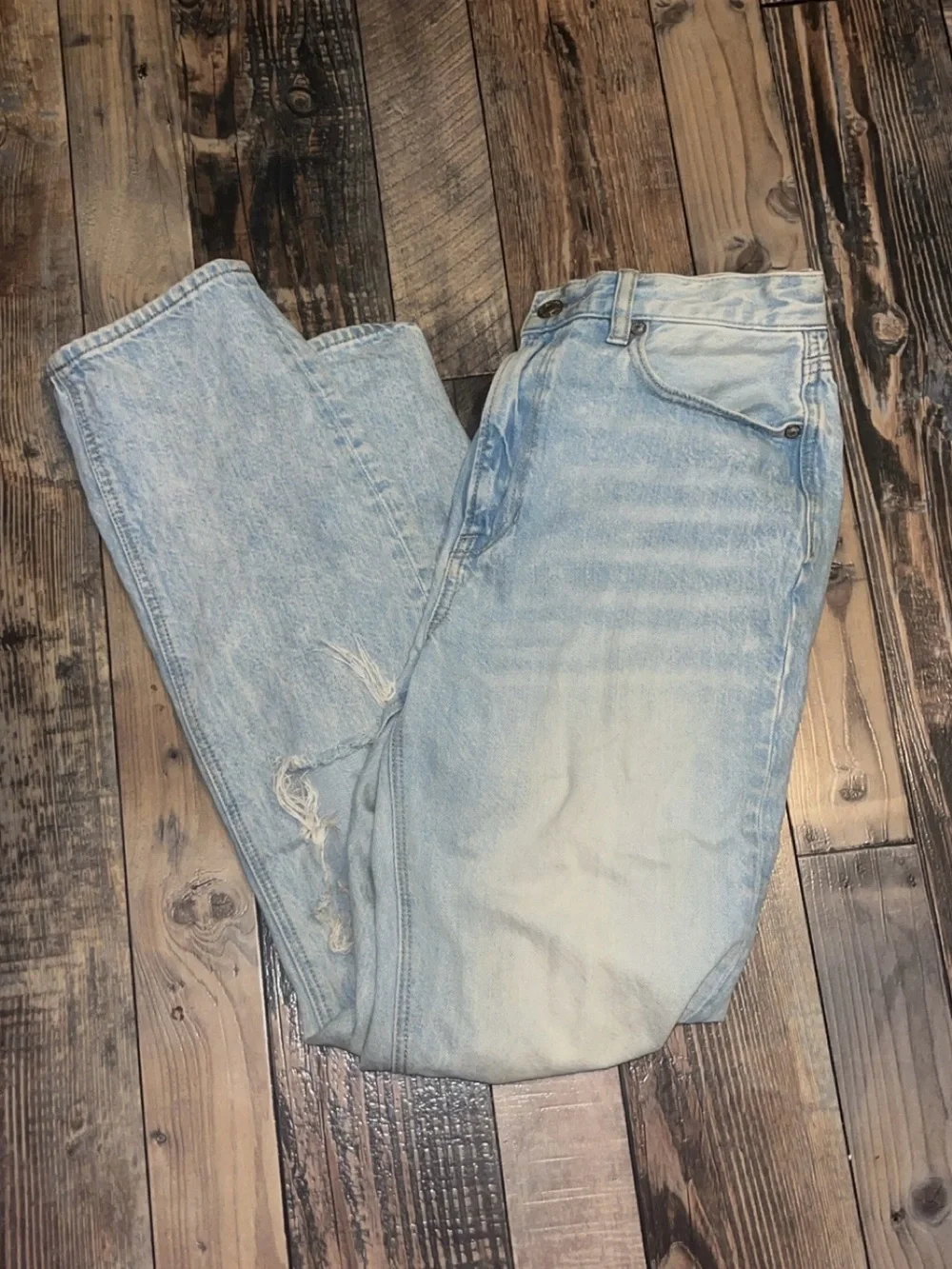 American Eagle Outfitters relaxed boyfriend